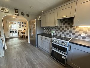 Photo 8- click for photo gallery